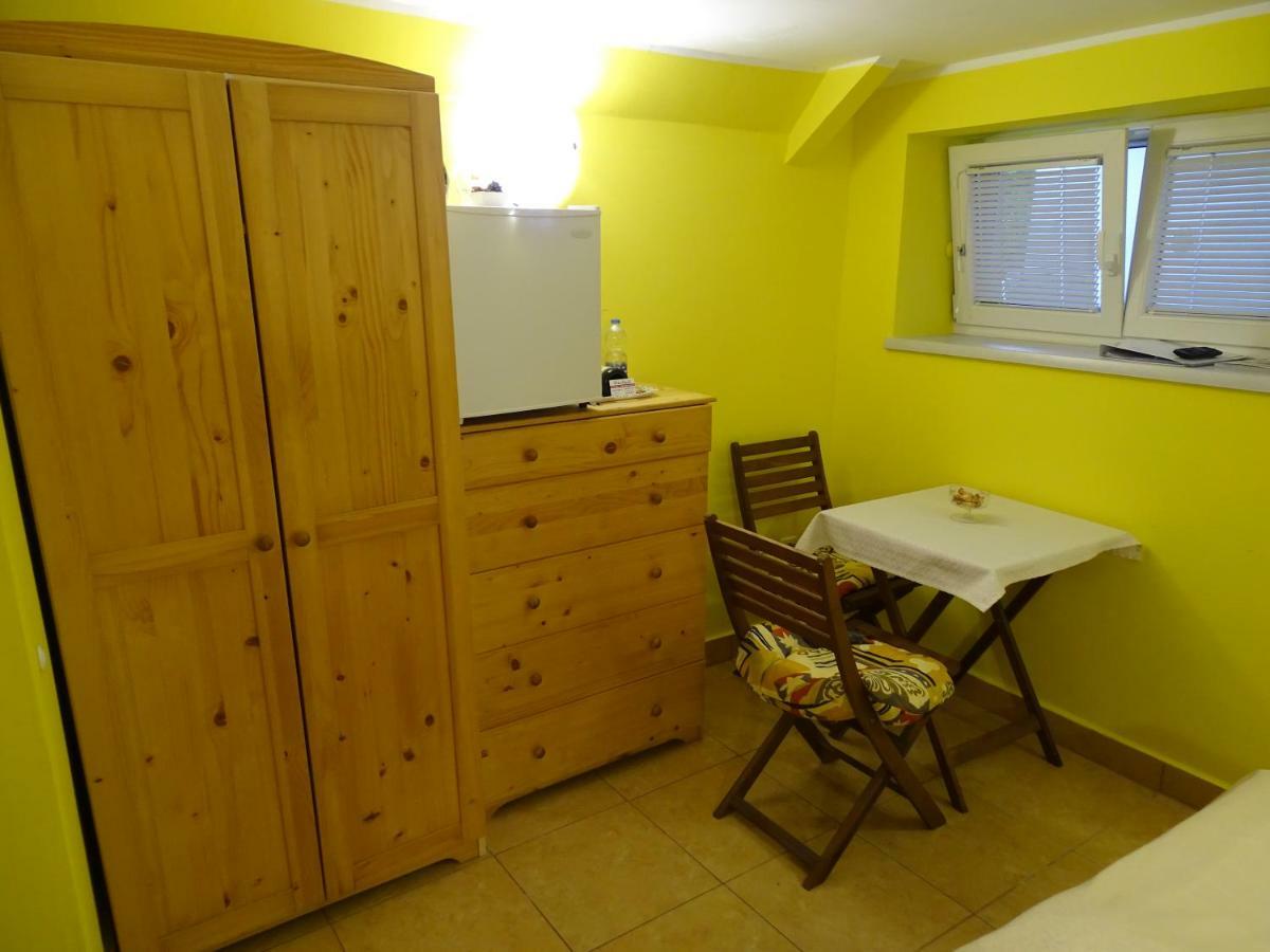 Sobe-apartma * Marburg